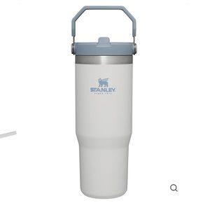 NWOT Stanley 30oz Iceflow Flip Straw Tumbler